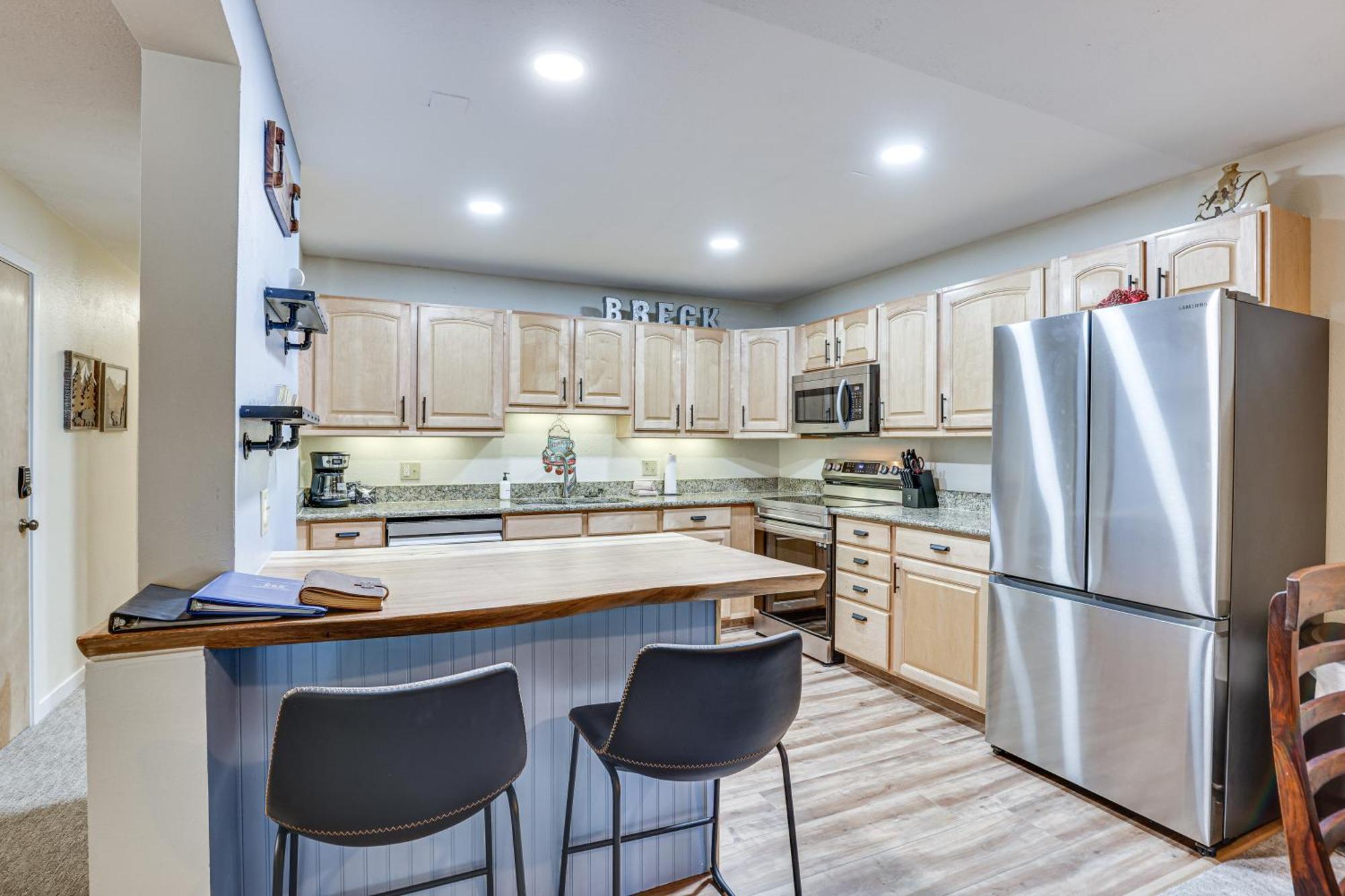 Snowdogs Breck Condo With Fireplace Walk To Lifts Breckenridge Bagian luar foto